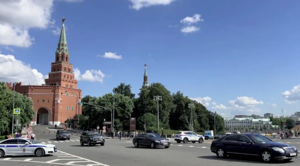 انفجار غامض يهز موسكو.. مقتل ضابط روسي كبير