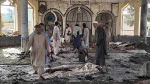ارتفاع عدد ضحايا الانفجار على مسجد بأفغانستان إلى 62 وداعش تتبنى الهجوم