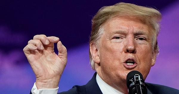 ترامب مكذباً روحاني: إيران عرضت إجراء محادثات مقابل رفع العقوبات “قلت لا بالطبع”