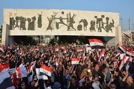 العراق:آلاف المحتجين في مظاهرات عارمة ضد فساد الحكومة وتردي الأوضاع الإقتصادية
