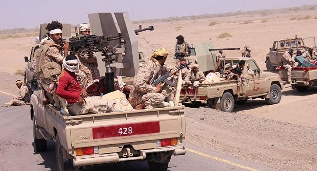 الحوثيون يعدمون 30 من عناصرهم في اليمن