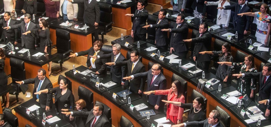 المكسيك: أول كونغرس بغالبية يسارية يؤدي اليمين الدستورية