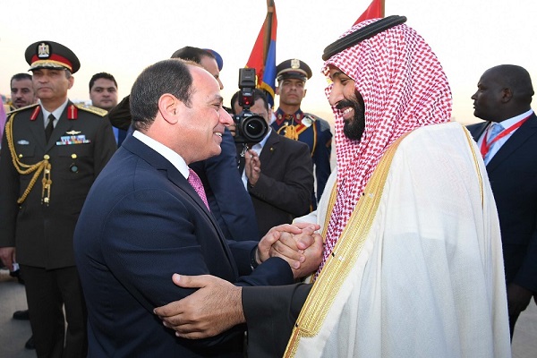 الأمير محمد بن سلمان يصل إلى مصر في زيارة تهدف لتعزيز التعاون الثنائي