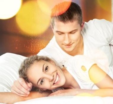 أفكار عبقرية لعلاقة حميمية ممتعة أثناء الدورة الشهرية