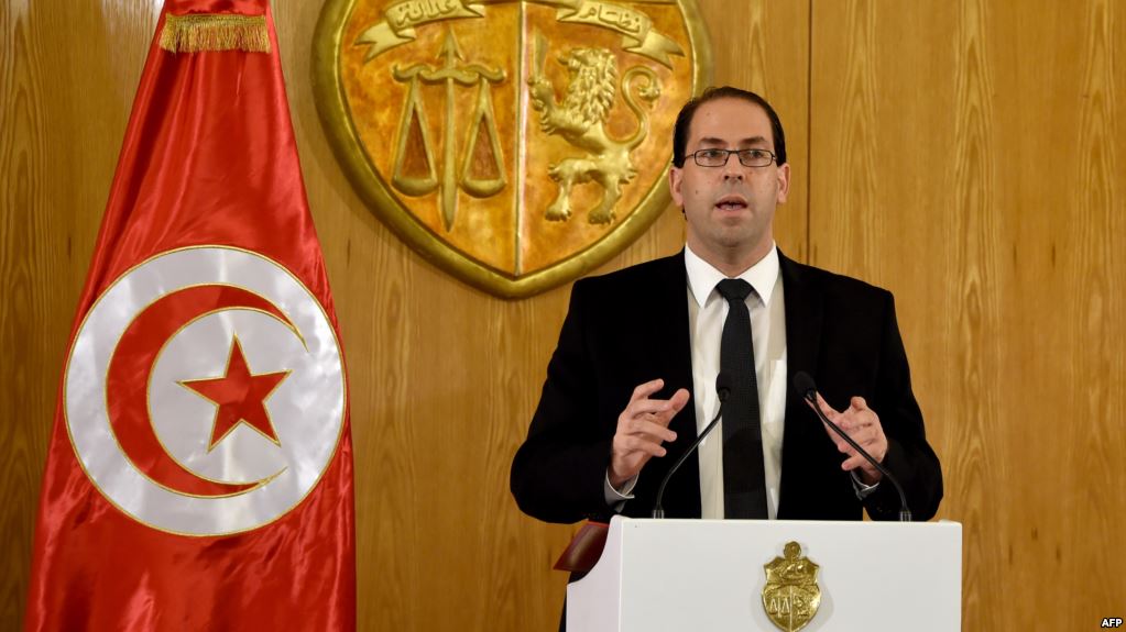 الرئيس التونسي يرفض تعديلاً وزارياً أجراه رئيس الحكومة وضم أول وزير يهودي