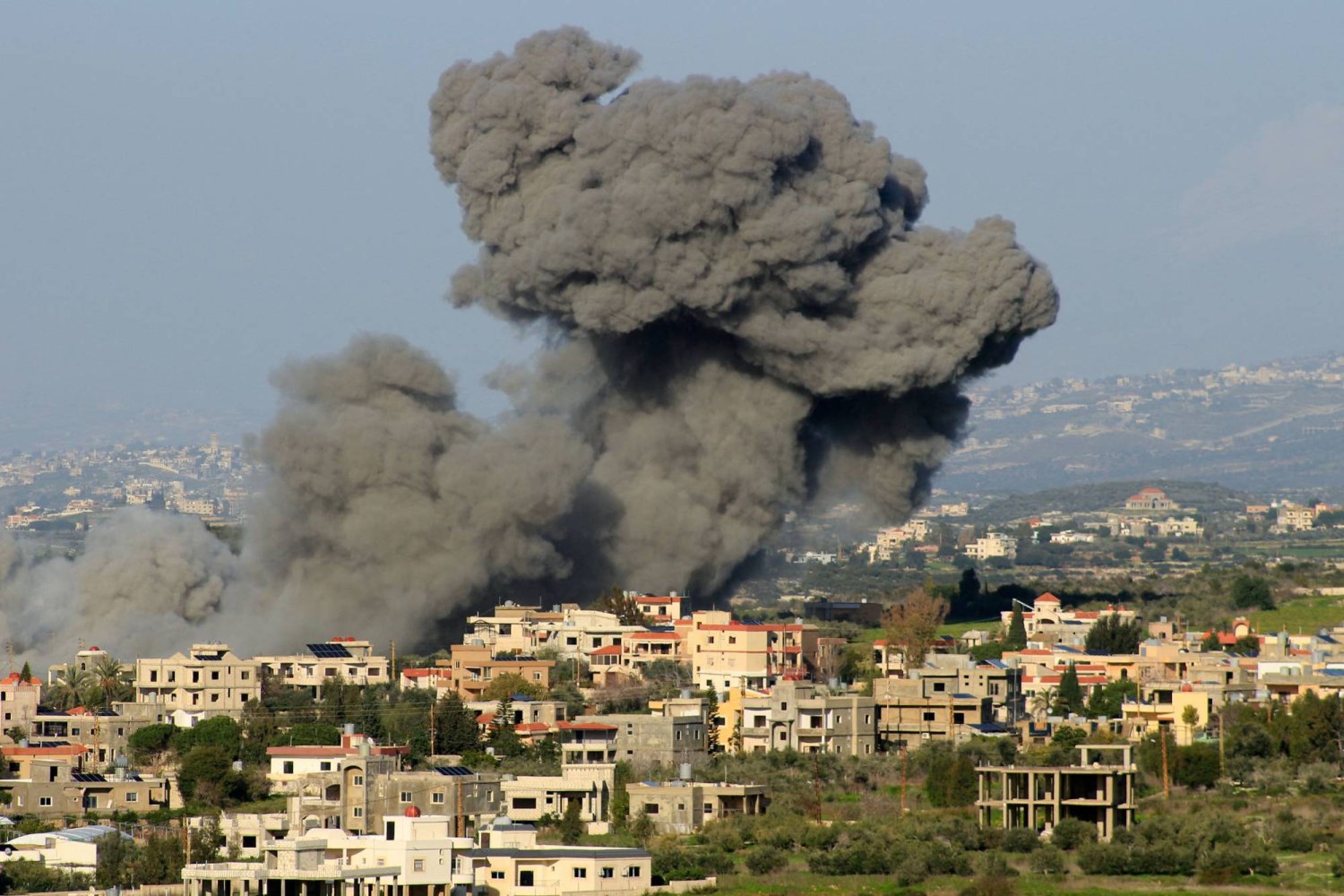 حزب الله يعلن استهداف موقع إسرائيلي بصاروخ “بركان”