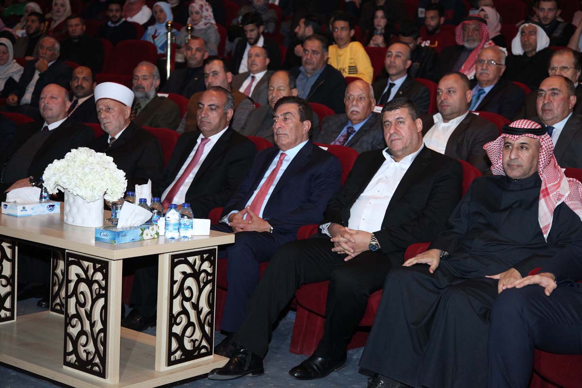 الطراونة يفتتح فعاليات أيام مقدسية في الحسين الثقافي