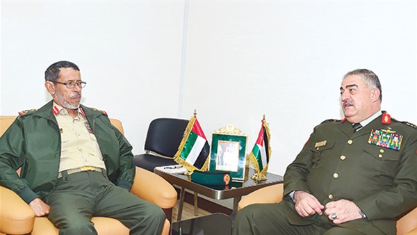 رئيس أركان القوات المسلحة الإماراتية يستقبل نظيره الأردني