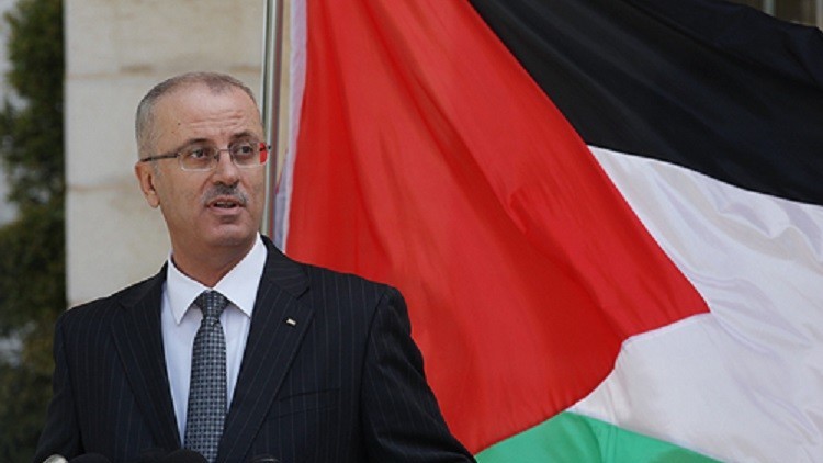 “حماس” و”فتح” تهاجمان رئيس الوزراء الفلسطيني