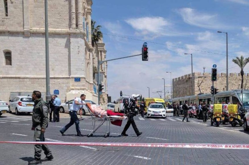 مقتل إسرائيلية وإصابة آخرين بعملية طعن في القدس