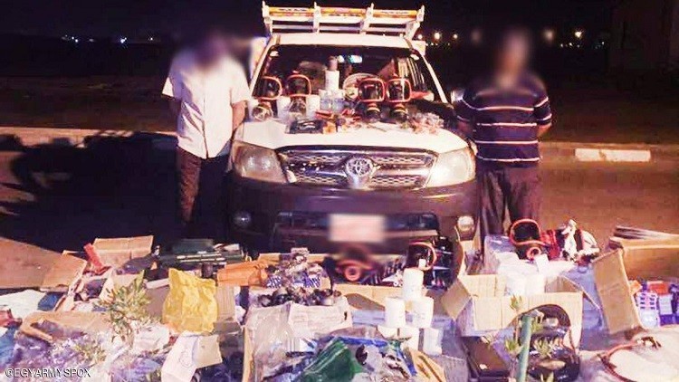الجيش المصري يحبط محاولة تهريب متفجرات لـ”داعش”