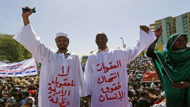 أمريكا ترفع عقوبات السودان وتحصل على تعهد بعدم التعاون مع كوريا الشمالية