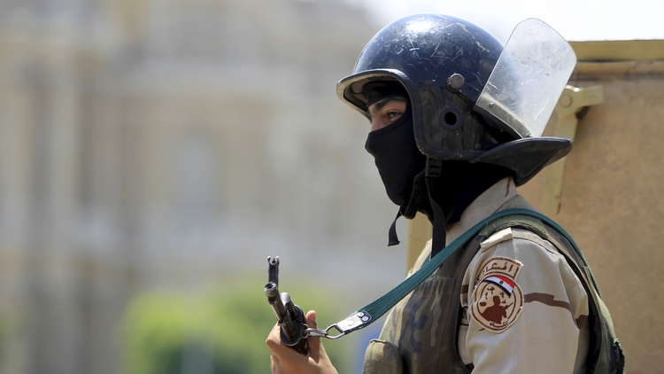 مصر تنسق مع جهات ليبية بهدف اعتقال أو تصفية قائد هجوم الواحات الدموي