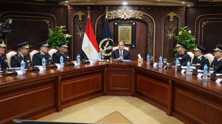 مصر: رفع الحالة الأمنية إلى الدرجة القصوى في فترة الأعياد