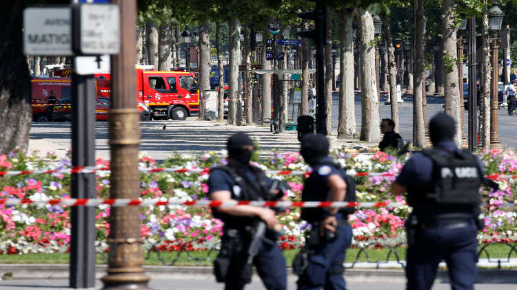 الأمن الفرنسي يعتقل شقيقين مصريين خططا لتنفيذ هجوم إرهابي