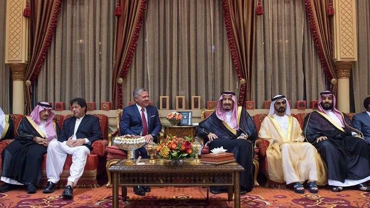 الملك سلمان وولي العهد السعودي يعقدان مباحثات مع العاهل الأردني بالرياض