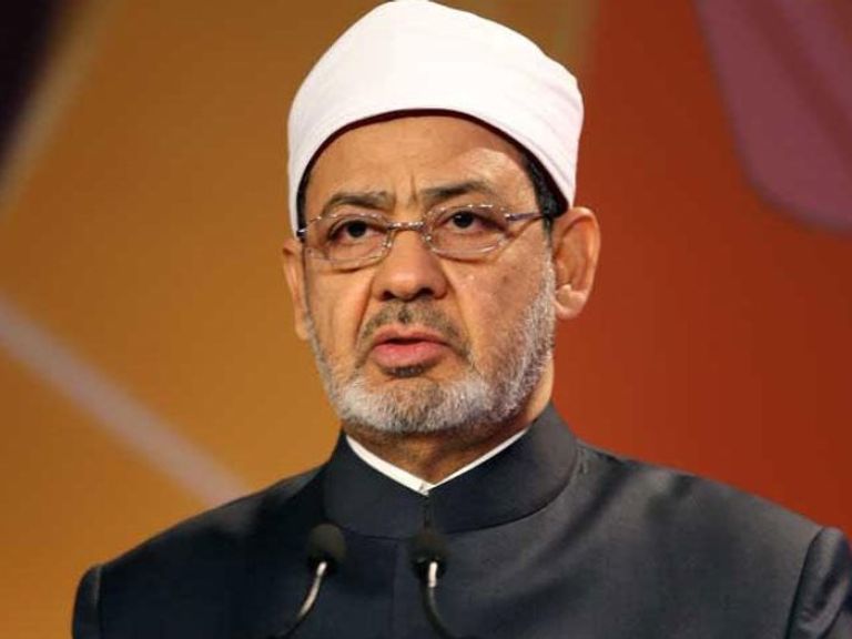 شيخ الأزهر يدعو اليمنيين لـ”إعلاء صوت العقل والحكمة”