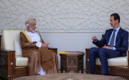 وزير خارجية عمان يلتقي الأسد في دمشق
