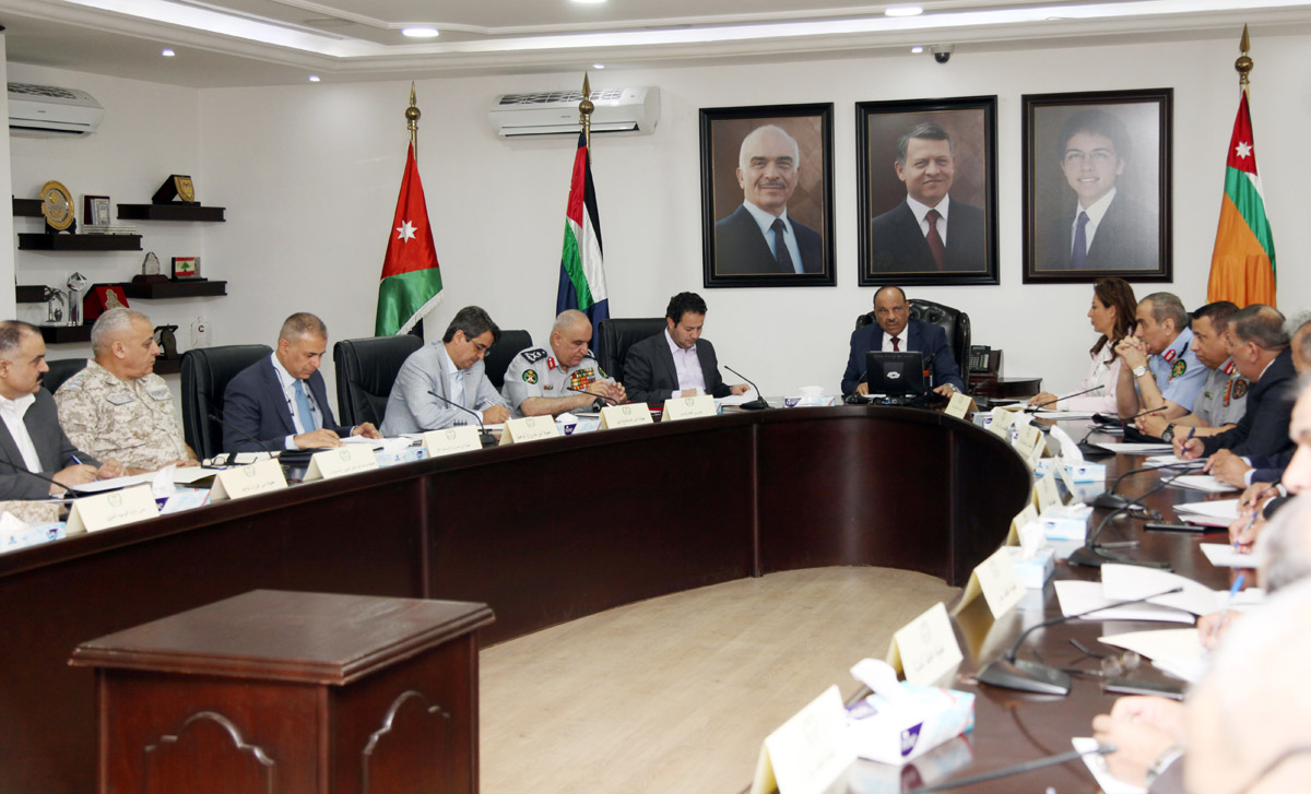 مناقشة تحضيرات الاحتفالات بمرور عشرين عاما على تولي الملك سلطاته الدستورية