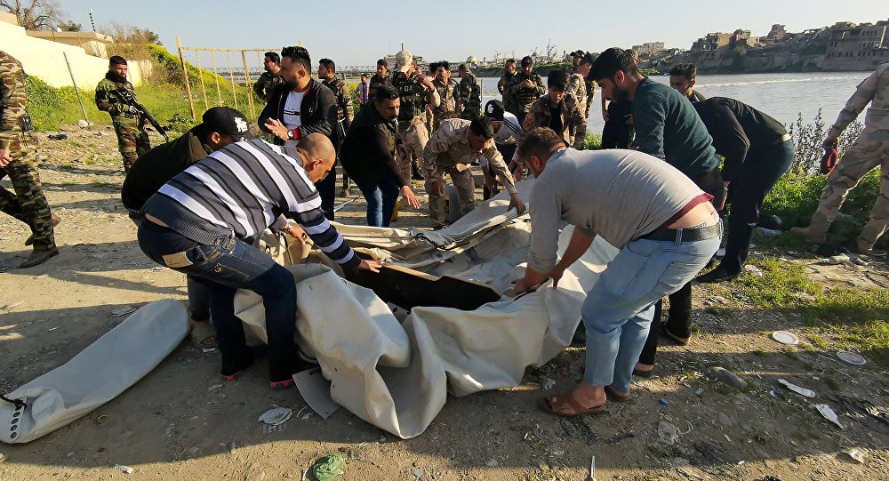 الحكومة العراقية تعتقل 16 متهما في حادثة عبارة الموصل