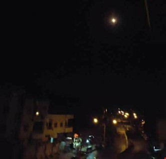هجوم بالصواريخ على مطار التيفور العسكري السوري..والبنتاغون ينفي قيامه بالقصف