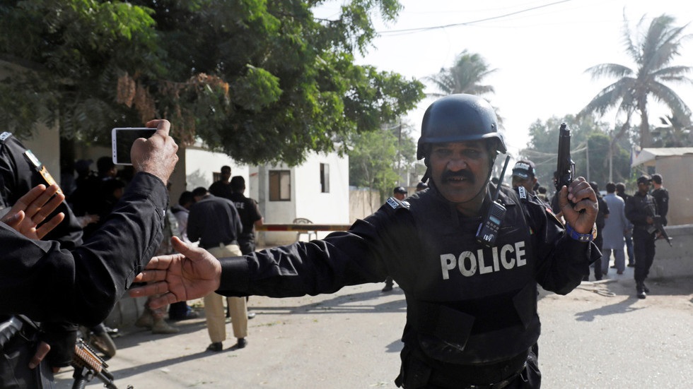 مقتل (4) عسكريين بانفجار “عبوة ناسفة” في باكستان