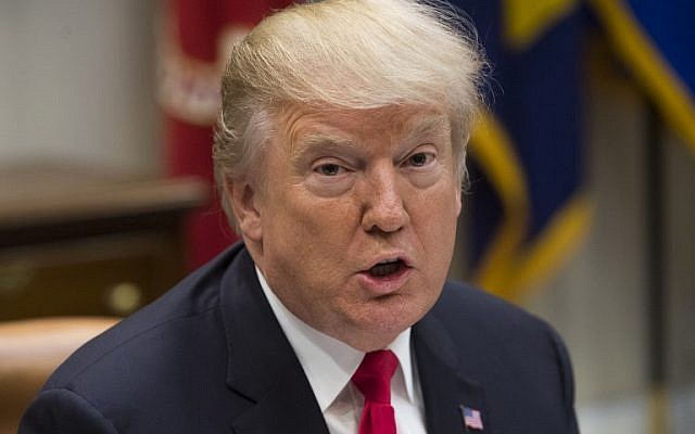 مسؤول أمريكي: ترامب سيوقع أمراً تنفيذياً لاعتبار اليهودية “جنسية” وليست دين!