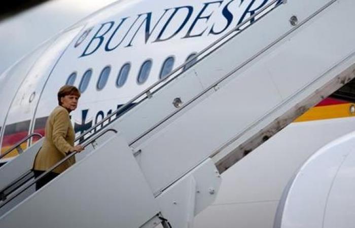 هبوط اضطراري لطائرة ميركل وهي في طريقها إلى قمة الـ20 في الأرجنتين