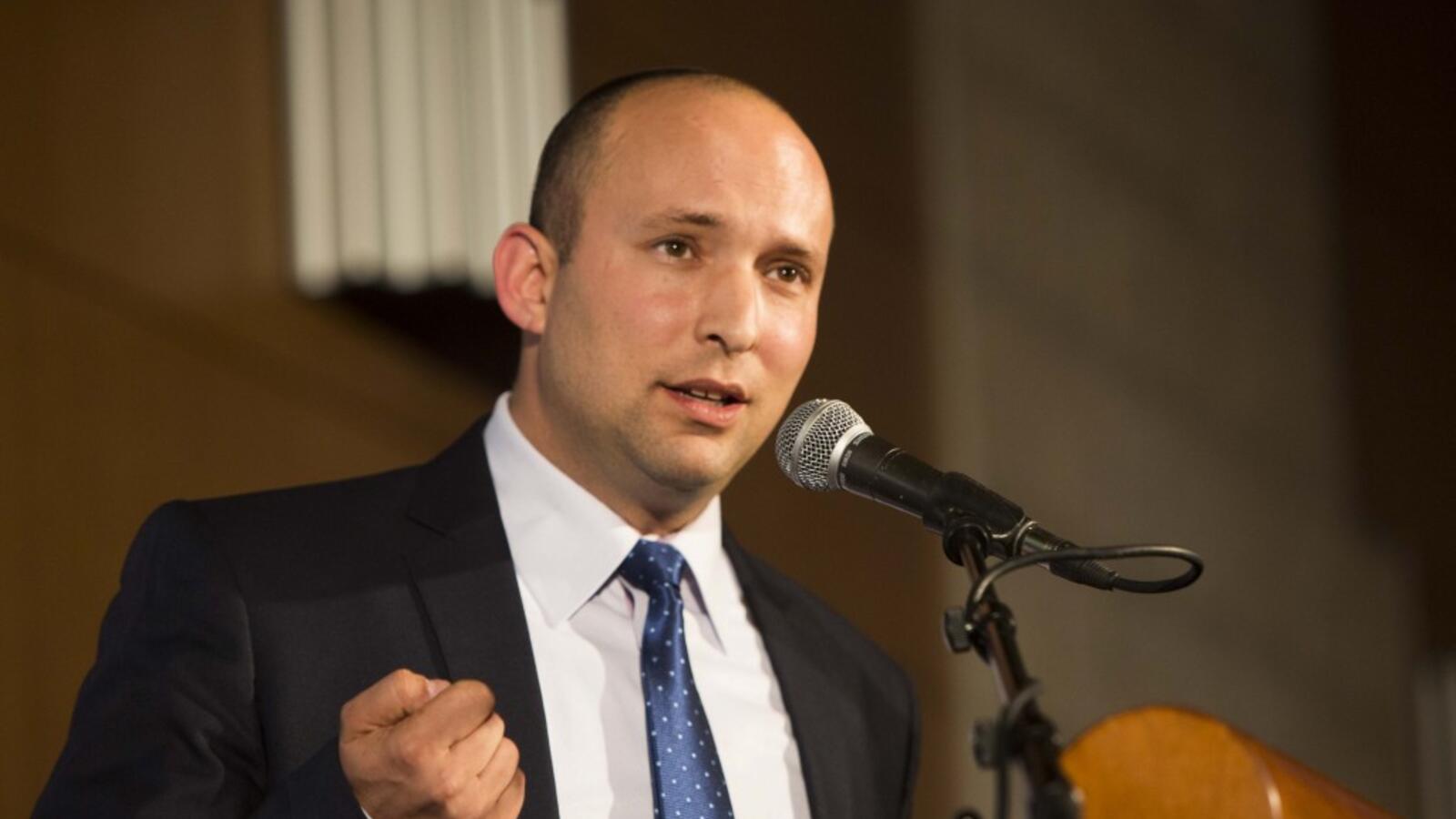 بدون مراسم.. بينيت يتسلم وزارة جيش الإحتلال الإسرائيلي “الثلاثاء”