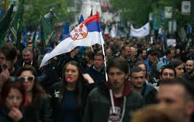 استئناف المظاهرات في صربيا وسط تصاعد التوترات