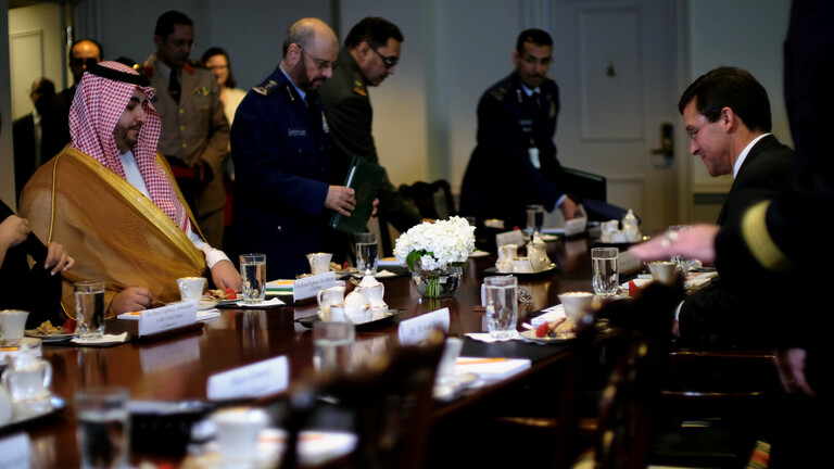 نائب وزير الدفاع السعودى يجرى محادثات مع وزيرى الخارجية والدفاع الأمريكيين