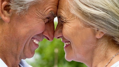 ممارسة الجنس... لتعزيز قدرات الدماغ لدى المسنين !