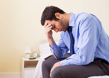 خجل الرجل يؤرق الزوجة ويعرض العلاقة الزوجية للفشل