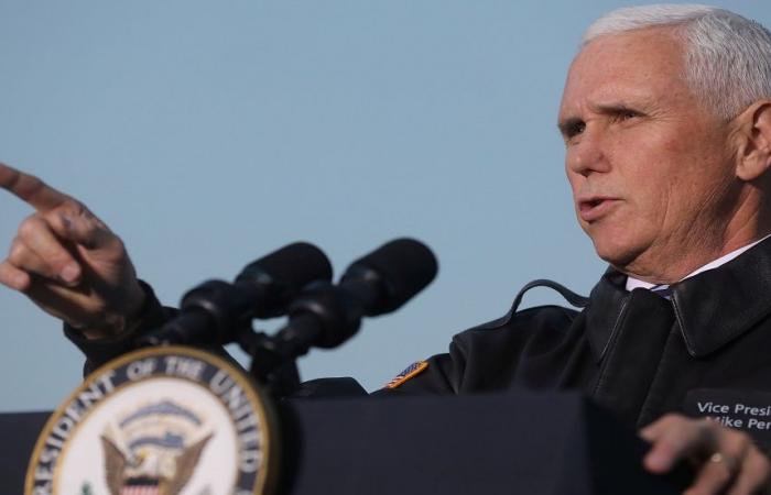 ائتلاف العبادي يعتبر زيارة “بينس” مخلة بسيادة العراق