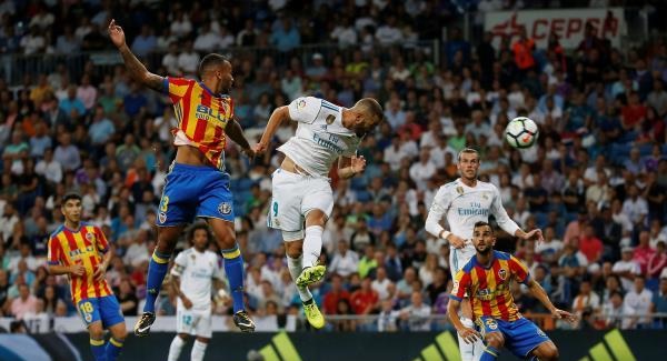 أسينسيو ينقذ ريال مدريد من هزيمة مفاجئة أمام فالنسيا