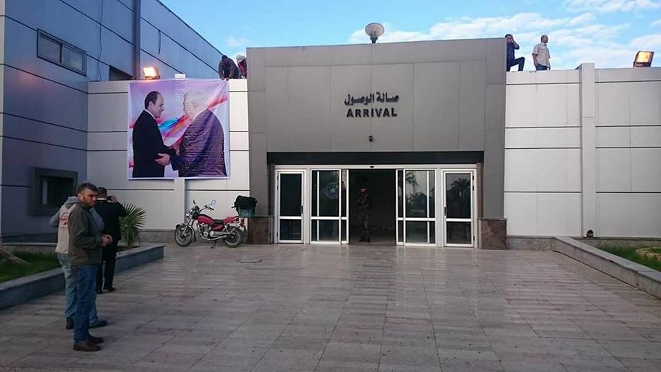 السلطة تستلم رسمياً إدارة معابر قطاع غزة