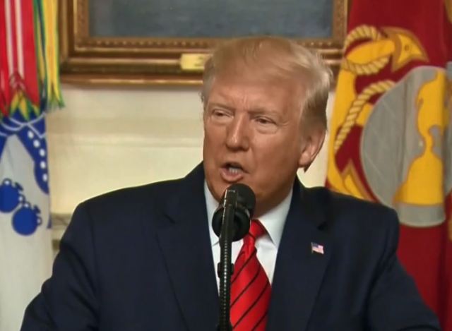 ترامب في كلمة “هامة” الولايات المتحدة الأميركية قامت بالقضاء على الإرهابي أبو بكر البغدادي”.