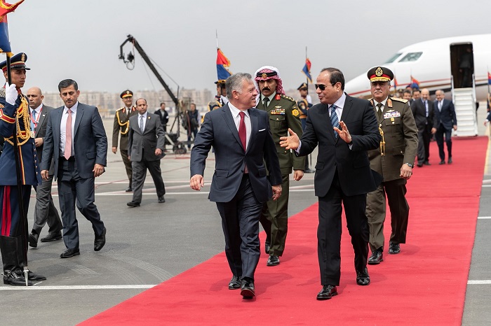 جلالة الملك عبدالله الثاني يصل إلى القاهرة