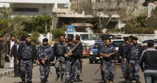 “وطنيون لإنهاء الانقسام” يدين قمع “حراك غزة” ويحمل حماس المسؤولية