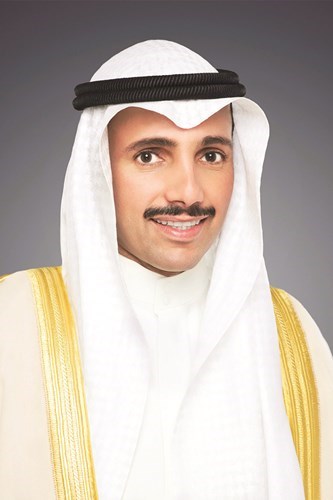 أمير الكويت يعبّر عن أسفه لما تعرض له رئيس مجلس الأمة الكويتي بمقبرة الصليبخات