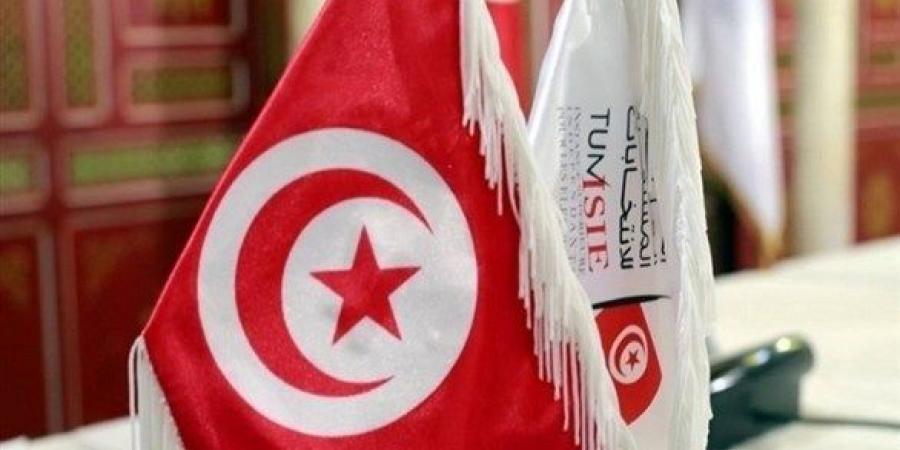 تونس: هيئة الانتخابات تتلقى الترشيحات للرئاسة..موسى أول إمرأة تنافس