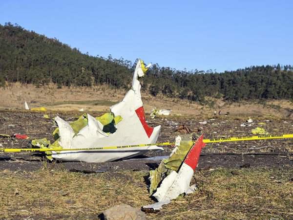 محققون فرنسيون يستأنفون فحص الصندوقين الأسودين للطائرة الإثيوبية المنكوبة