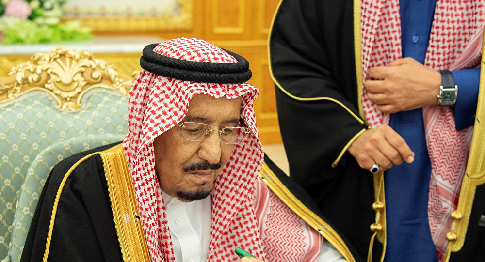 الملك سلمان يصدر أمراً ملكياً بتشكيل حكومة سعودية جديدة