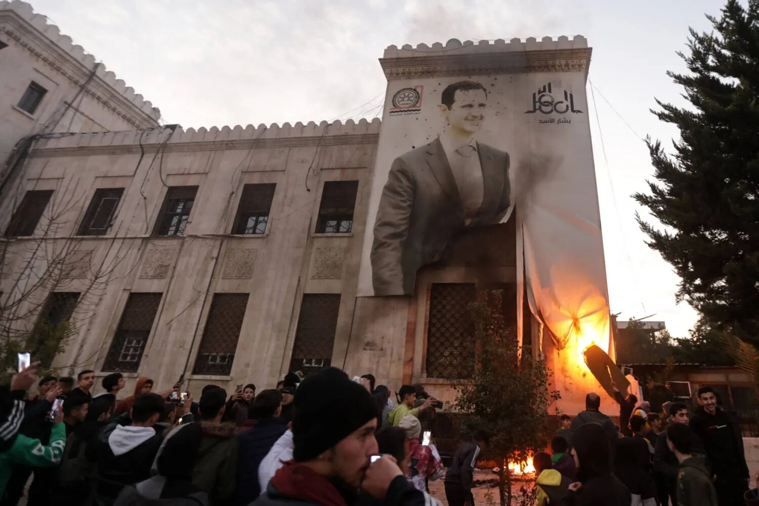 مسؤولون أميركيون: سقوط نظام الأسد قد يكون وشيكًا