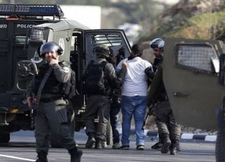 الاحتلال الإسرائيلي يعتقل 11 فلسطينياً بالضفة الغربية
