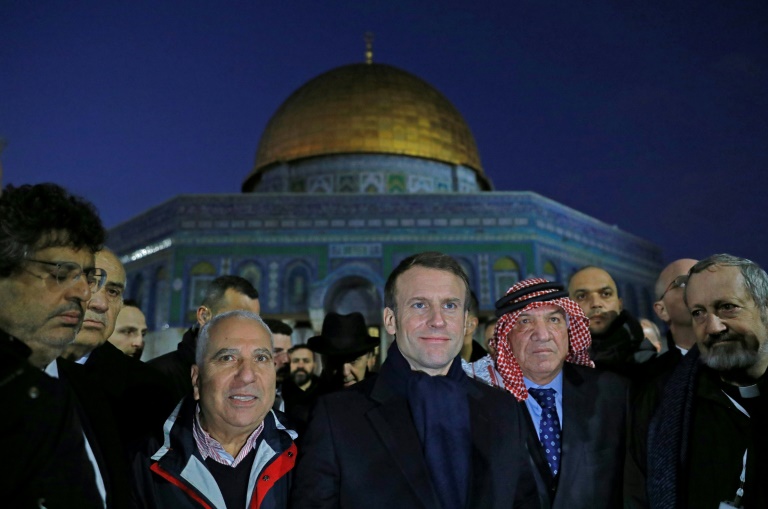 الرئيس الفرنسي يزور المسجد الأقصى المبارك ويشيد بحكمة ومواقف جلالة الملك