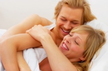 أكثروا من ممارسة الجنس للحفاظ على ذكائكم