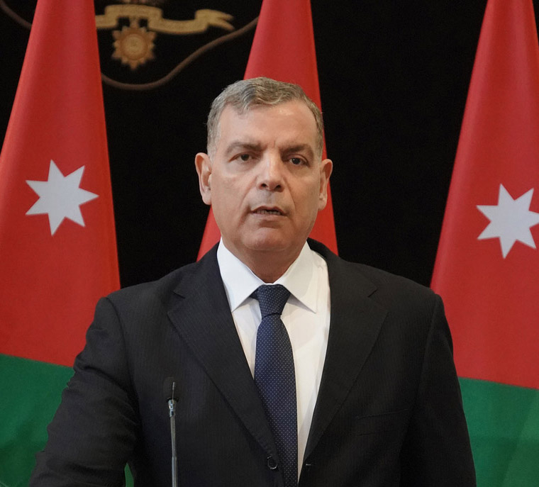 وزير الصحة الأردني يتفقد مستشفى البشير