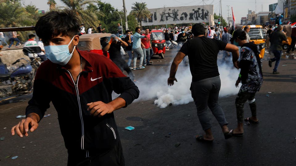 قوات الأمن العراقية تفتح النار على متظاهرين في بغداد وتقتل 5 على الأقل