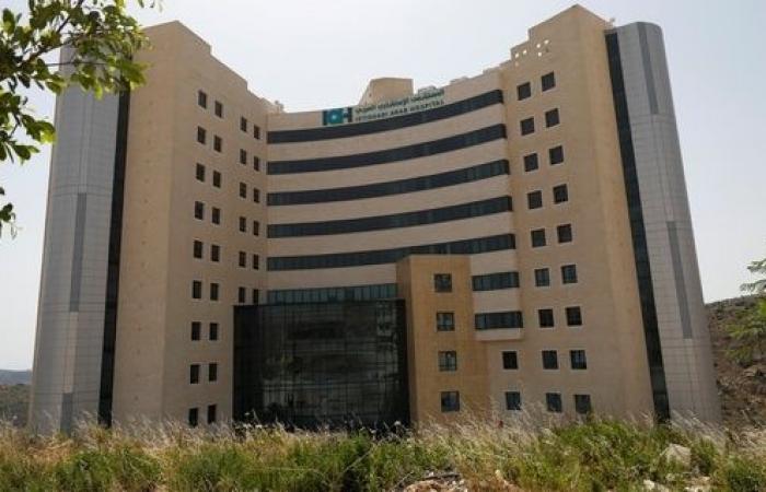 المستشفى الإستشاري الخاص: لا يوجد موعد محدد لخروج الرئيس عباس من المستشفى